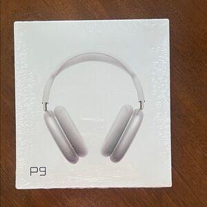 P9 Wireless Headphones. New In Box.